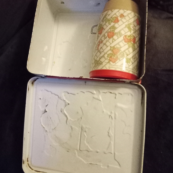 Strawberry Shortcake Lunchbox - Picture 2 of 2